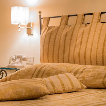 Piccolo Bed & Breakfast