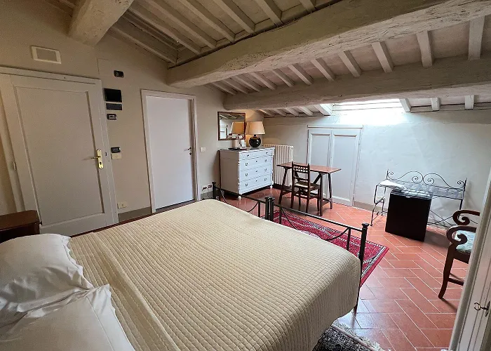 Piccolo Bed & Breakfast 4*