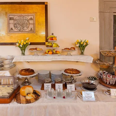 Bed and Breakfast Piccolo 4*