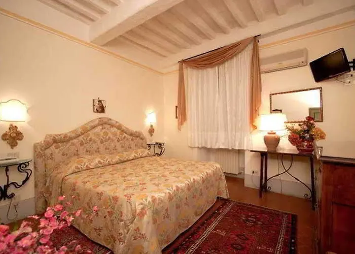 Piccolo 4* Кортона